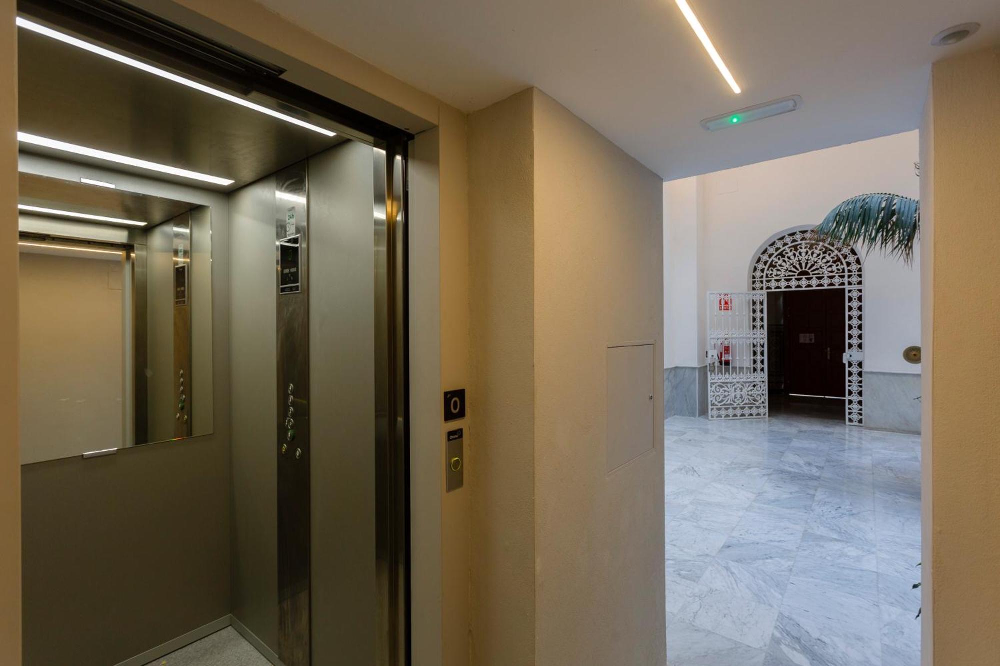 Estudio Amor Brujo By Cadiz4Rentals ภายนอก รูปภาพ