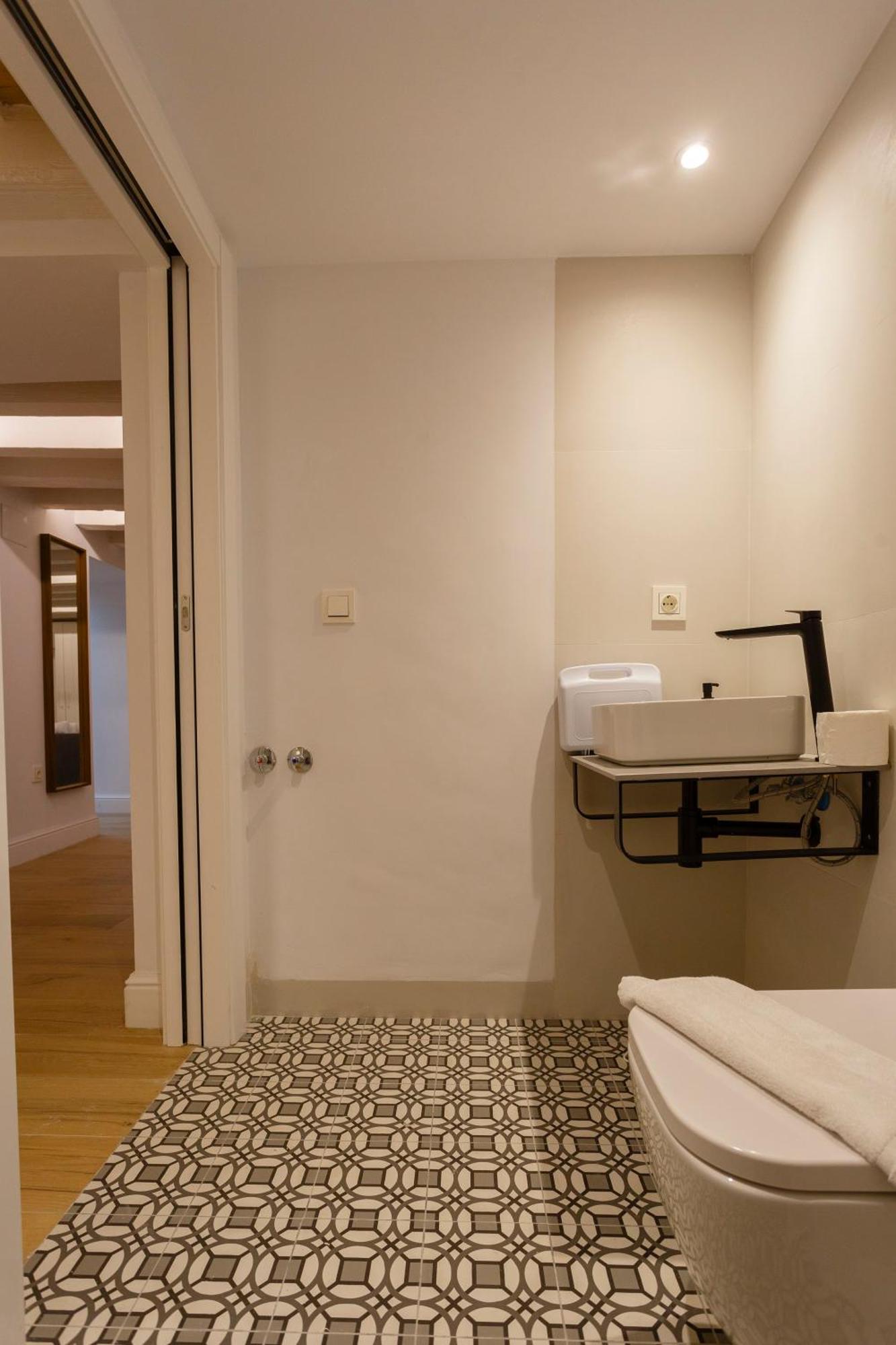 Estudio Amor Brujo By Cadiz4Rentals ภายนอก รูปภาพ